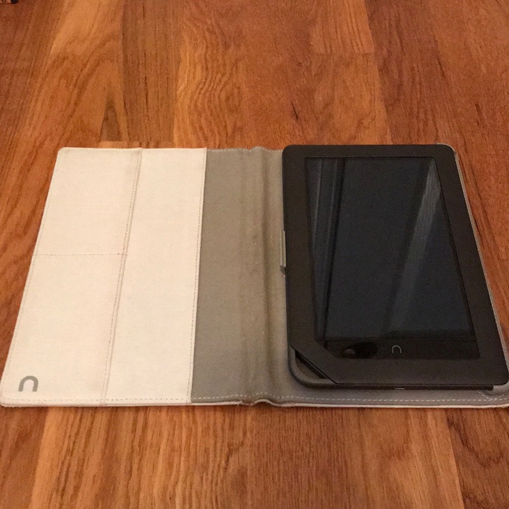 Nook e-reader